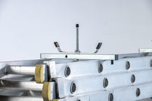 Load image into Gallery viewer, Van Guard Lockable Roof Rack Ladder Clamps VG103