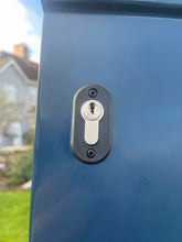 Load image into Gallery viewer, Ford Transit 2000>2014 Locks 4 Vans T Series Hook Deadlocks